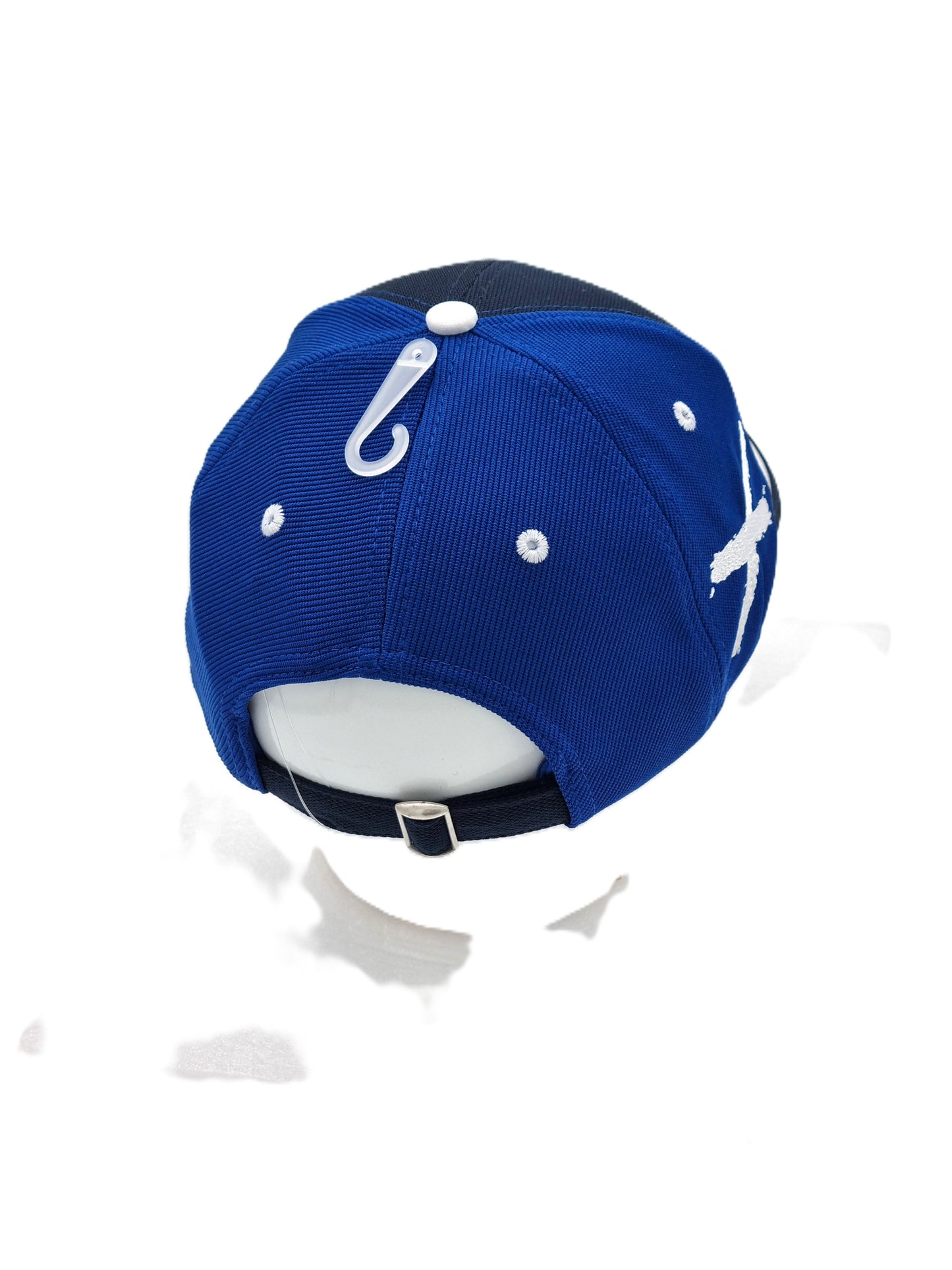 New - Saltire Cap With Old Course St.Andrews Cresting On Front